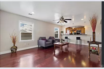 1125 E 5th Street, Benicia, CA 94510 - Photo 26