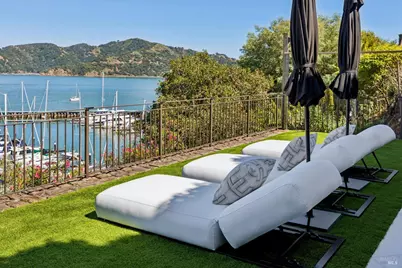 82 Alcatraz Avenue, Belvedere Tiburon, CA 94920 - Photo 20