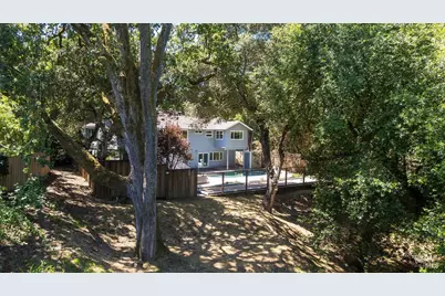 2 Brooke Drive, Novato, CA 94947 - Photo 42