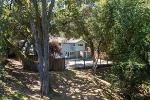 2 Brooke Dr, Novato, CA 94947 - Photo 42