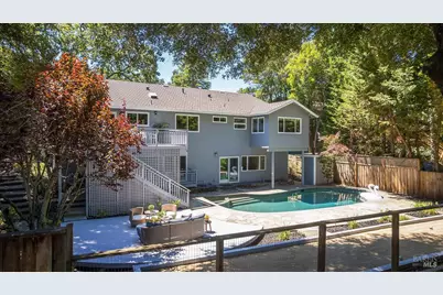 2 Brooke Drive, Novato, CA 94947 - Photo 44