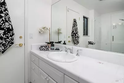 2 Brooke Drive, Novato, CA 94947 - Photo 26