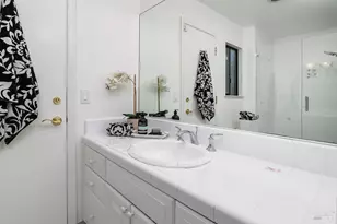 2 Brooke Dr, Novato, CA 94947 - Photo 26