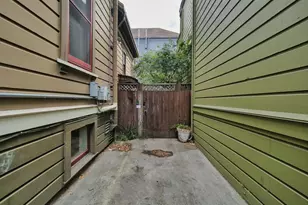 1014 Castro St, Oakland, CA 94607 - Photo 30