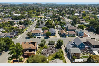 717 Alameda Street, Vallejo, CA 94590 - Photo 8