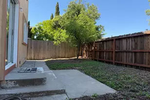 322 Ridgecrest Cir, Suisun City, CA 94585 - Photo 34