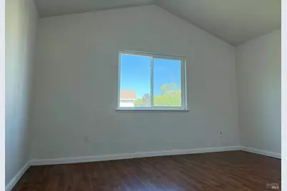 322 Ridgecrest Circle, Suisun City, CA 94585 - Photo 14