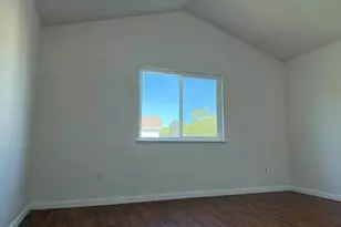 322 Ridgecrest Cir, Suisun City, CA 94585 - Photo 14
