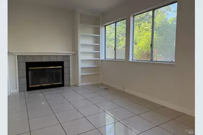 322 Ridgecrest Circle, Suisun City, CA 94585 - Photo 10