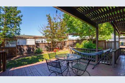 2048 E 3rd Street, Benicia, CA 94510 - Photo 16