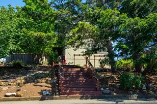 2048 E 3rd St, Benicia, CA 94510 - Photo 44