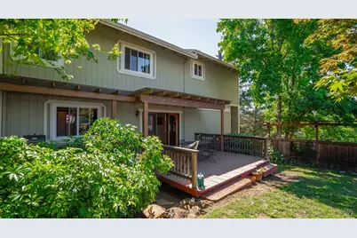 2048 E 3rd Street, Benicia, CA 94510 - Photo 18