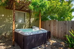 2048 E 3rd St, Benicia, CA 94510 - Photo 34