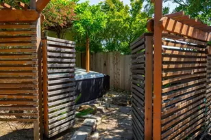 2048 E 3rd St, Benicia, CA 94510 - Photo 32