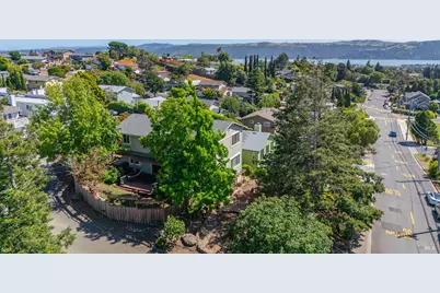 2048 E 3rd Street, Benicia, CA 94510 - Photo 42