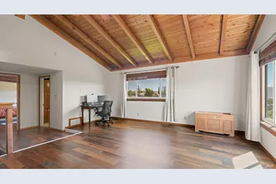 2048 E 3rd Street, Benicia, CA 94510 - Photo 22
