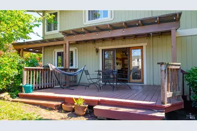 2048 E 3rd Street, Benicia, CA 94510 - Photo 38