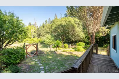 9901 Occidental Road, Sebastopol, CA 95472 - Photo 36