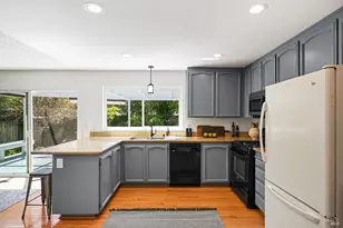 501 Firelight Dr, Santa Rosa, CA 95403 - Photo 16
