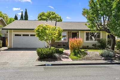 501 Firelight Drive, Santa Rosa, CA 95403 - Photo 2