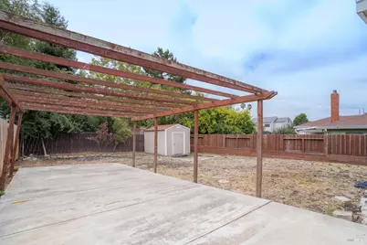 327 Pecan Street, Vallejo, CA 94589 - Photo 30