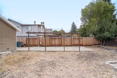 327 Pecan Street, Vallejo, CA 94589 - Photo 34