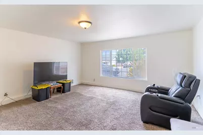 327 Pecan Street, Vallejo, CA 94589 - Photo 6