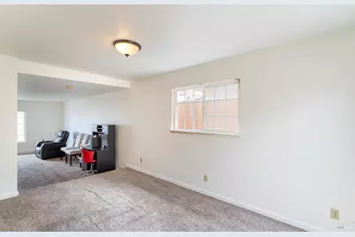 327 Pecan Street, Vallejo, CA 94589 - Photo 14