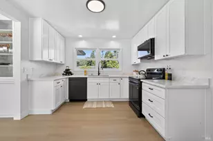 918 Dorthel St, Sebastopol, CA 95472 - Photo 4