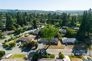 918 Dorthel St, Sebastopol, CA 95472 - Photo 48