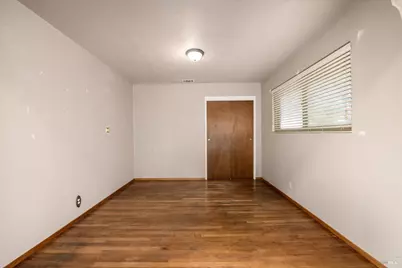 262 Markham Avenue, Vacaville, CA 95688 - Photo 10