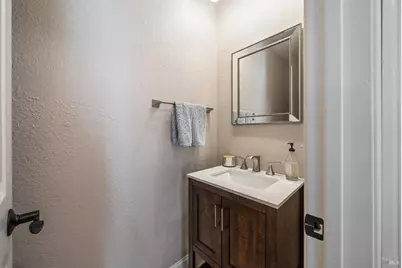 1752 Stuart Court, Benicia, CA 94510 - Photo 16