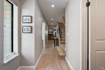 1752 Stuart Court, Benicia, CA 94510 - Photo 2