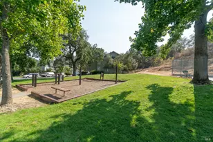 9 Cricklewood Dr, Novato, CA 94947 - Photo 28