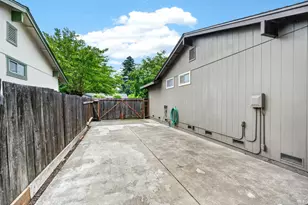 281 Meadowood Ln, Sonoma, CA 95476 - Photo 30