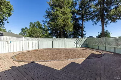 2236 W Hearn Avenue, Santa Rosa, CA 95407 - Photo 52