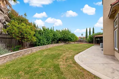 1106 Peppertree Court, Fairfield, CA 94533 - Photo 38
