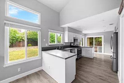 1106 Peppertree Court, Fairfield, CA 94533 - Photo 12