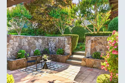 18 Clement Court, Napa, CA 94558 - Photo 2