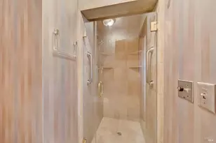 14 Tenaya Ln, Novato, CA 94947 - Photo 20