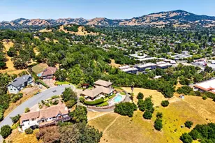 14 Tenaya Ln, Novato, CA 94947 - Photo 32