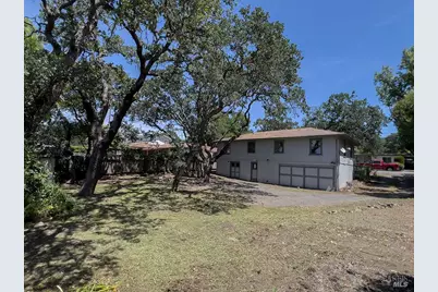 18466 4th Avenue, Sonoma, CA 95476 - Photo 2