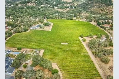 15881 Highway 12, Sonoma, CA 95476 - Photo 16