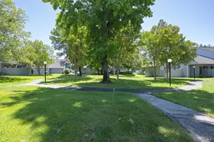 2791 McBride Ln, Santa Rosa, CA 95403 - Photo 2