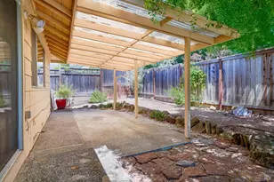138 Oak Shadow Dr, Santa Rosa, CA 95409 - Photo 42