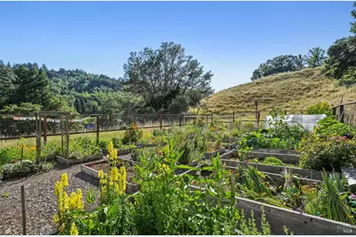 1 Love Court, Fairfax, CA 94930 - Photo 36
