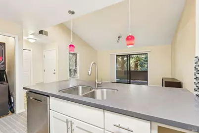93 Nicholas Court, Cotati, CA 94931 - Photo 10