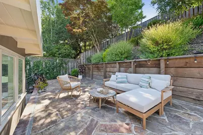 11 Amberwood Lane, San Anselmo, CA 94960 - Photo 38