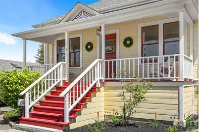 1121 F Street, Petaluma, CA 94952 - Photo 2