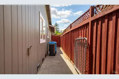 4682 Flax Court, Rohnert Park, CA 94928 - Photo 14